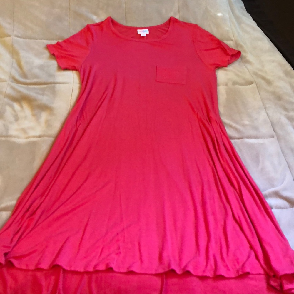 Medium LuLaRoe Carly